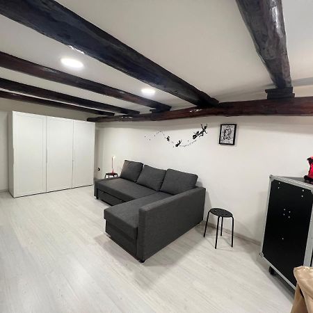 La Casa Di Marty Apartment Napoli Ngoại thất bức ảnh
