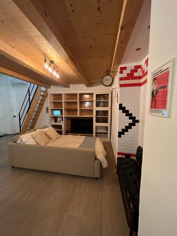 La Casa Di Marty Apartment Napoli Ngoại thất bức ảnh