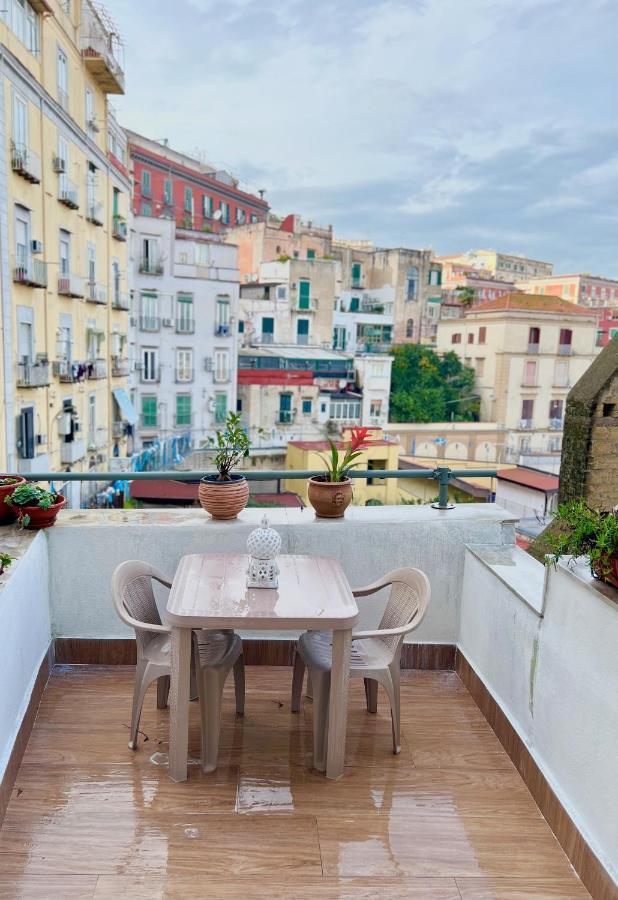 La Casa Di Marty Apartment Napoli Ngoại thất bức ảnh